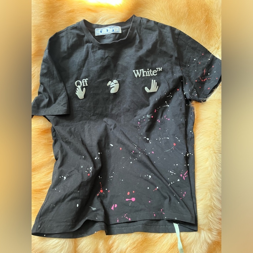 - Off-White Cotton Logo Paint Splatter Tshirt Sz Medium